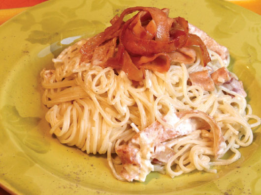 اسپاگتی با سس سفید ایتالیائی  (كاربونارا)