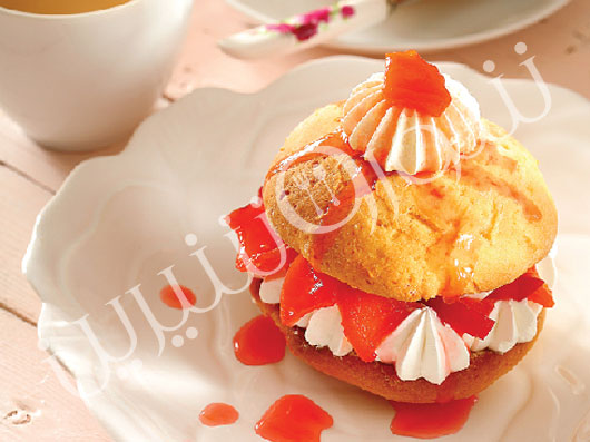 شورت کیک هلو (Strawberry shortcake)