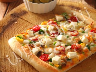 پیتزا سبزیجات با توفو