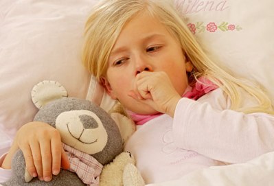 15 درمان خانگی برای سرفه بچه ها